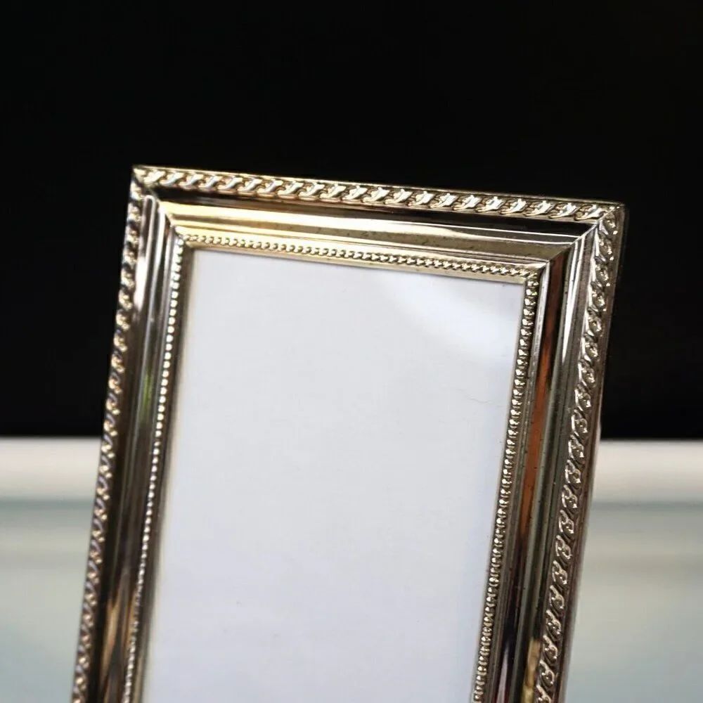 Ornate Silver Color Picture Frame - Picture 4 of 7